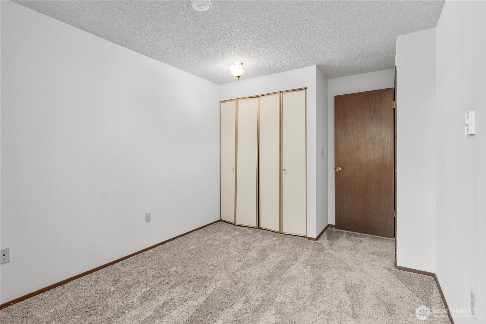15914 3rd Place SW #C, Burien, WA 98166
