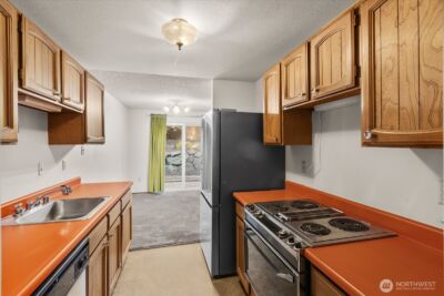 15914 3rd Place SW #C, Burien, WA 98166 - Photo 9