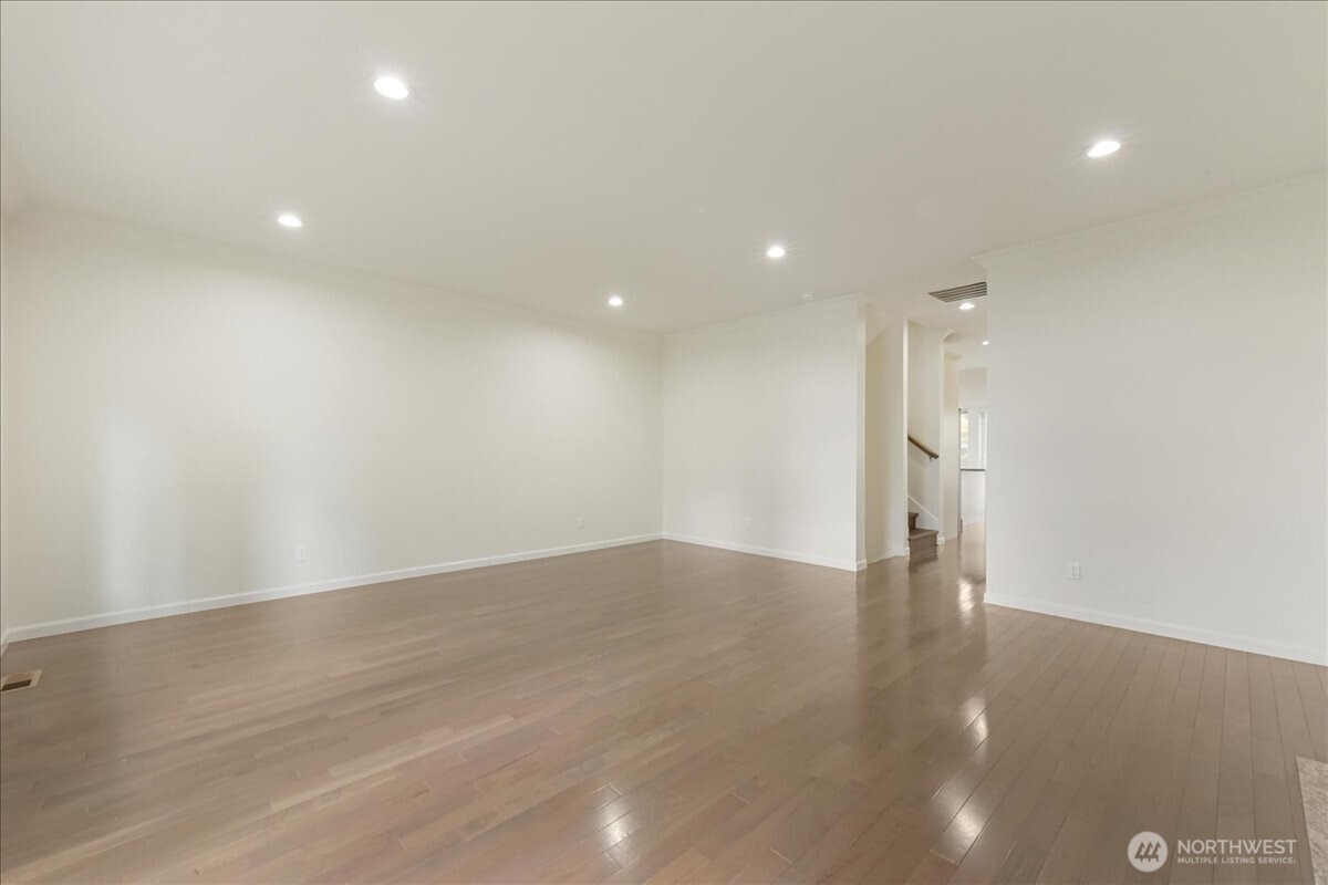 12722 35th AVE House D NE, Seattle, WA 98125