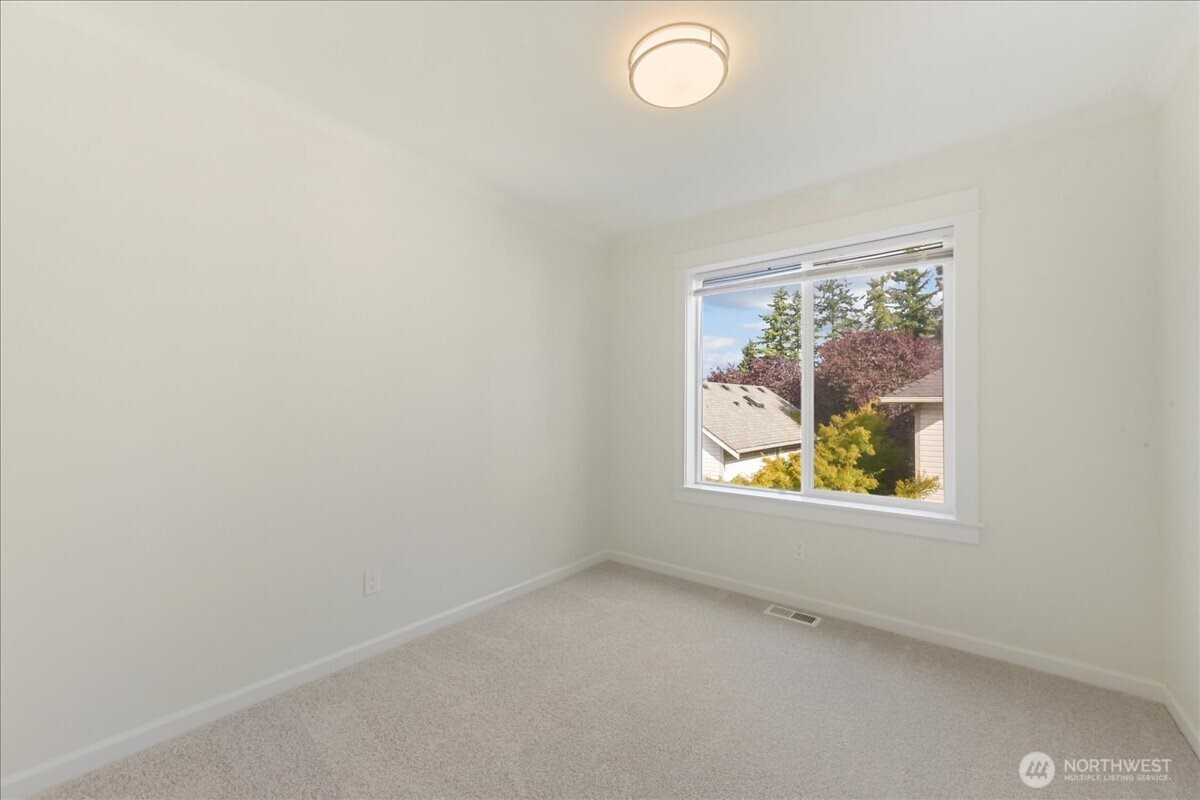 12722 35th AVE House D NE, Seattle, WA 98125