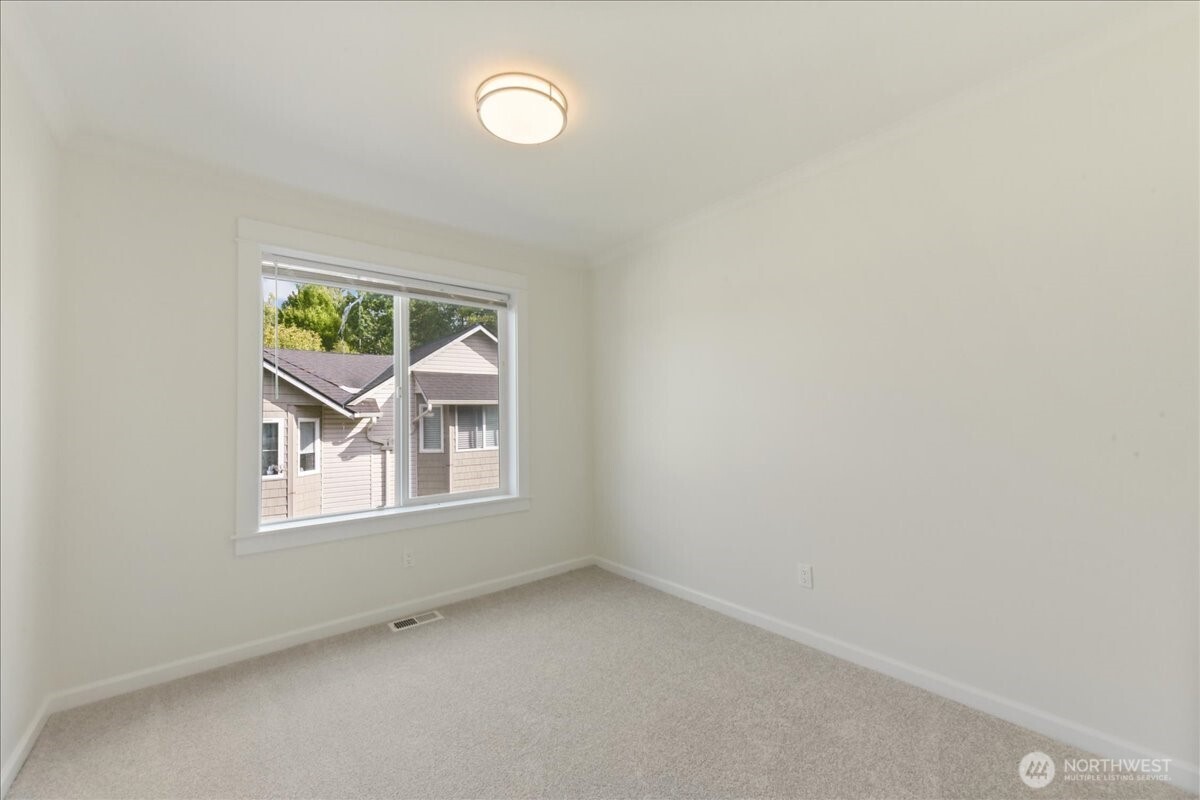 12722 35th AVE House D NE, Seattle, WA 98125