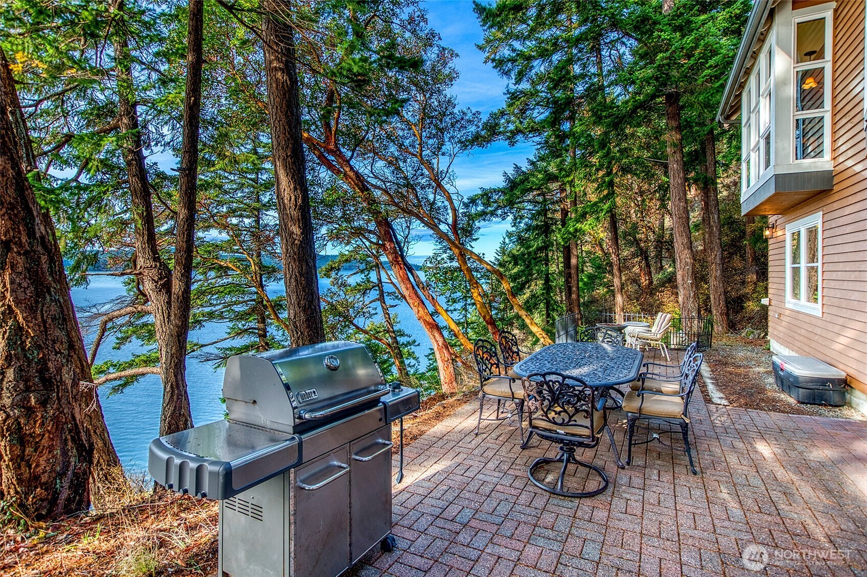 599 Shore Drive , Orcas Island, WA 98245