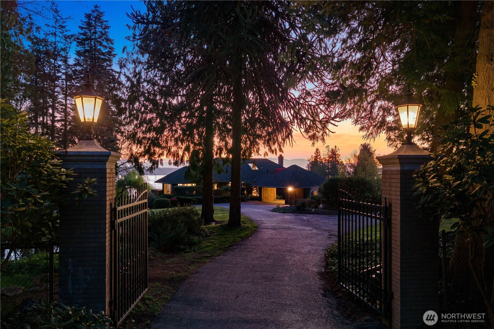 24302 116th Avenue W, Woodway, WA 98020