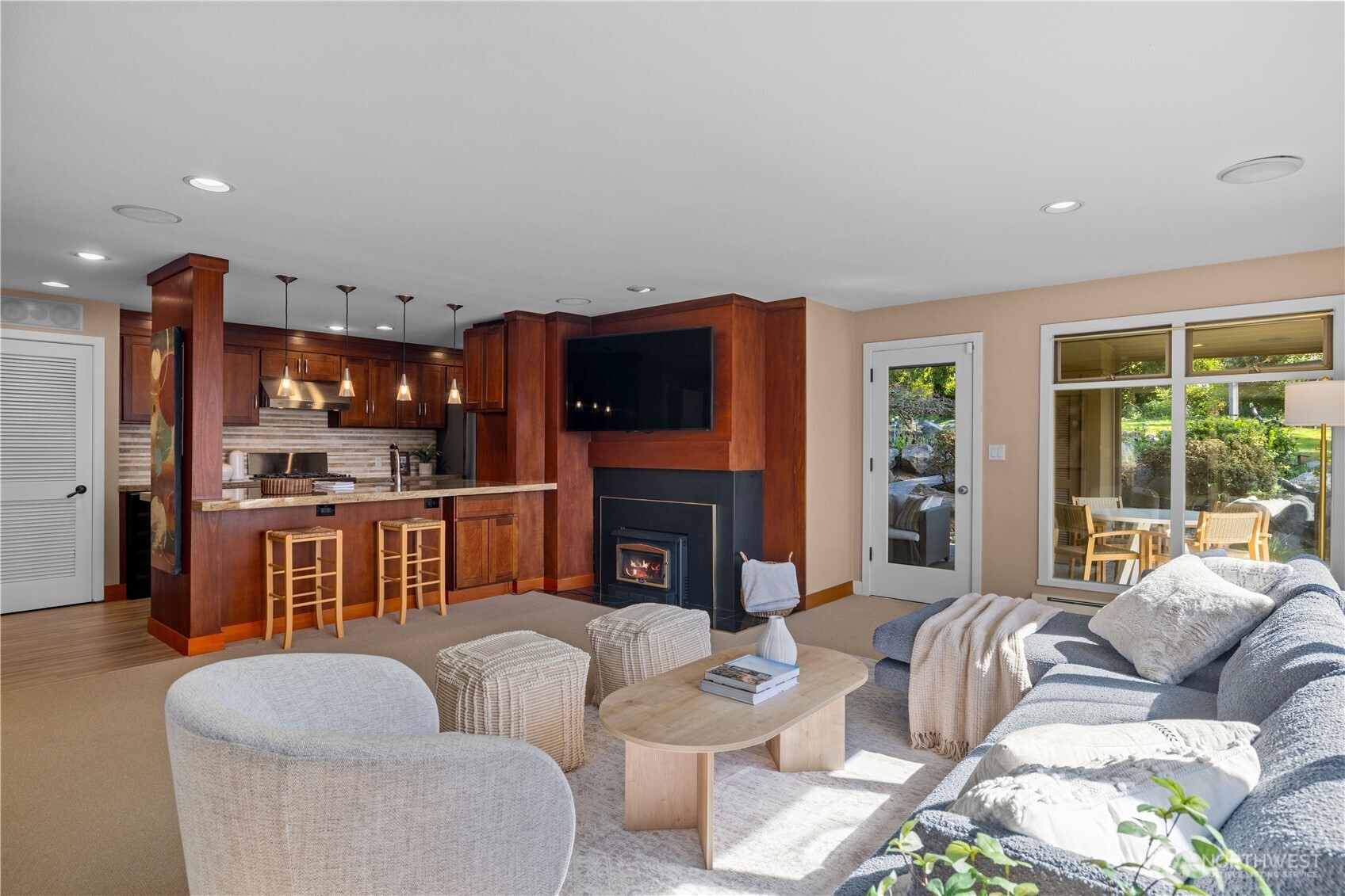 24302 116th Avenue W, Woodway, WA 98020