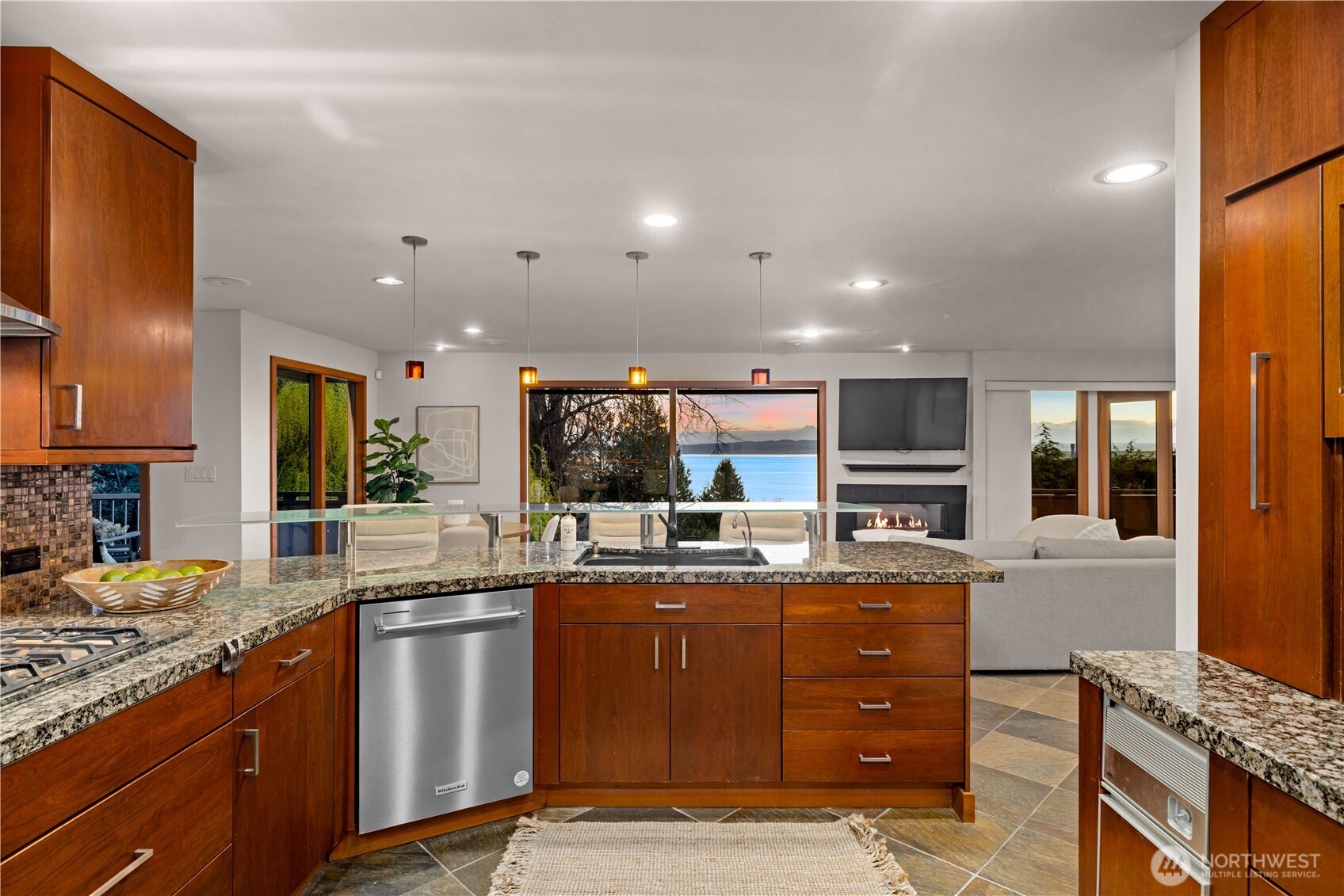 24302 116th Avenue W, Woodway, WA 98020