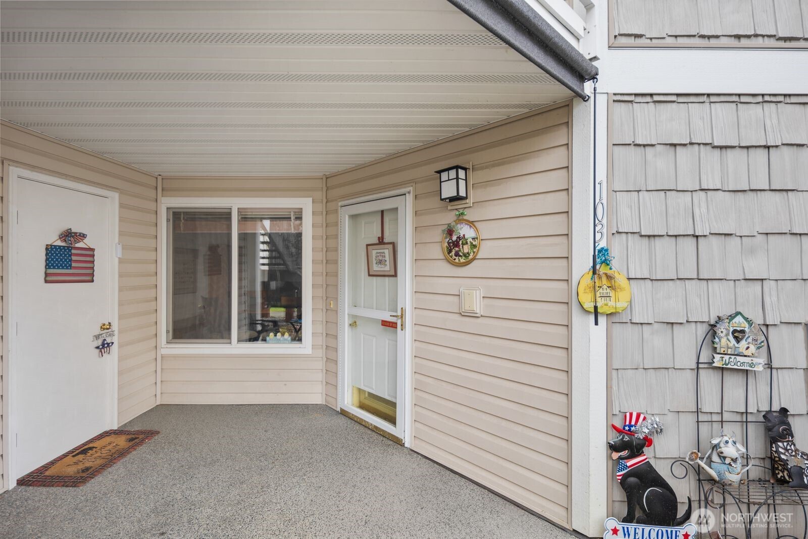 11130 SE 208th Street #H103, Kent, WA 98031