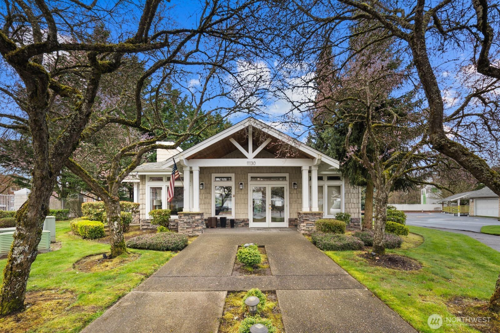 11130 SE 208th Street #H103, Kent, WA 98031
