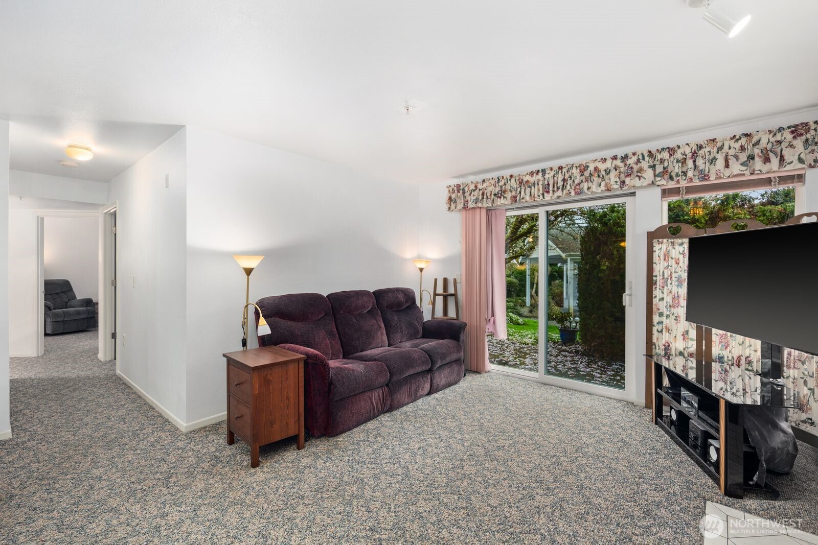 11130 SE 208th Street #H103, Kent, WA 98031