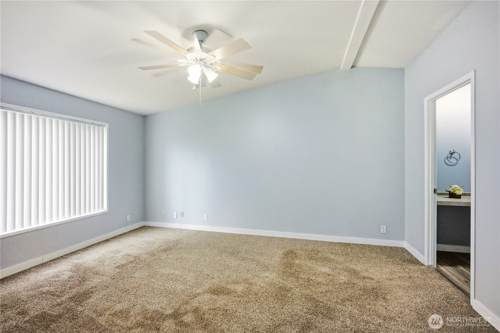 15010 SE 306th Place , Kent, WA 98042-5533