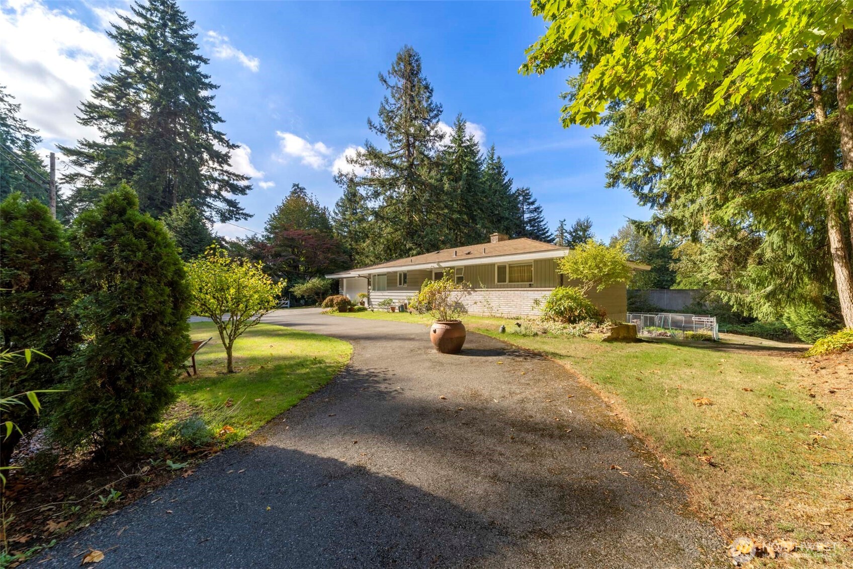 5519 116th Avenue NE, Kirkland, WA 98033