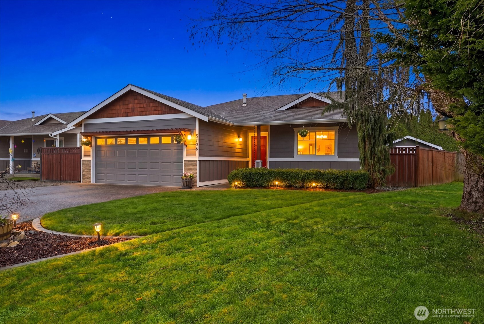 5706 121st Place NE, Marysville, WA 98271