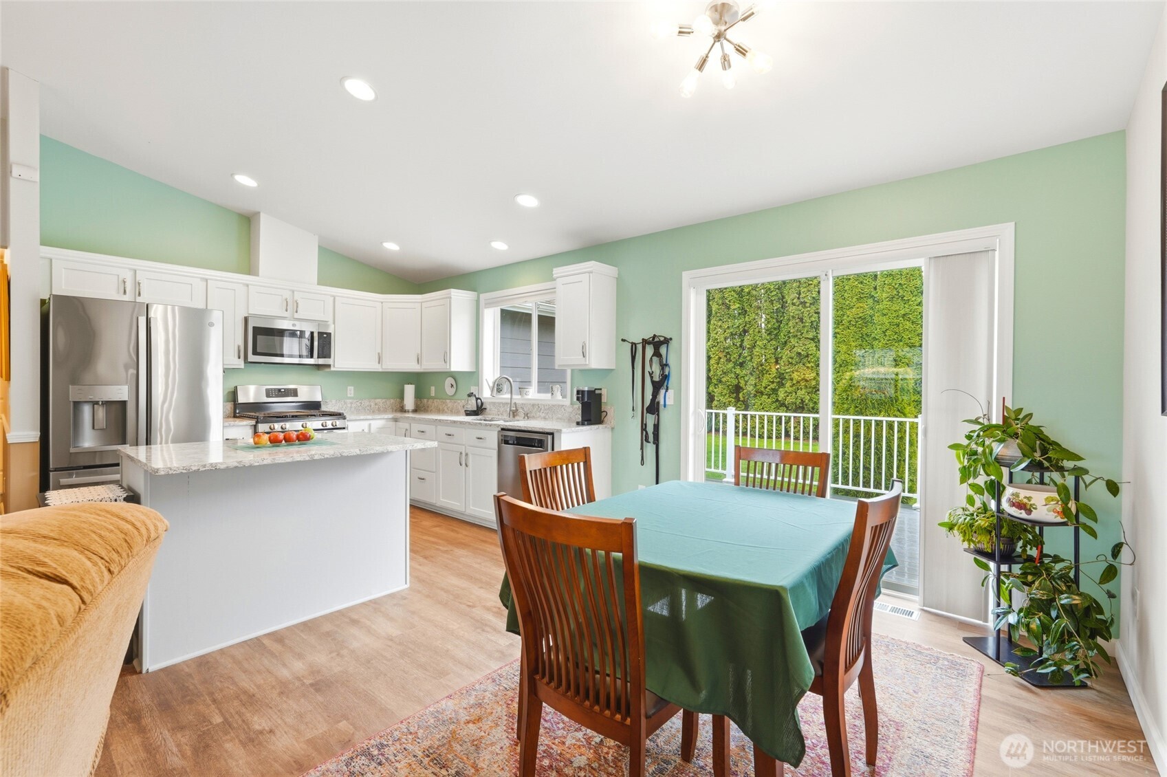 5706 121st Place NE, Marysville, WA 98271
