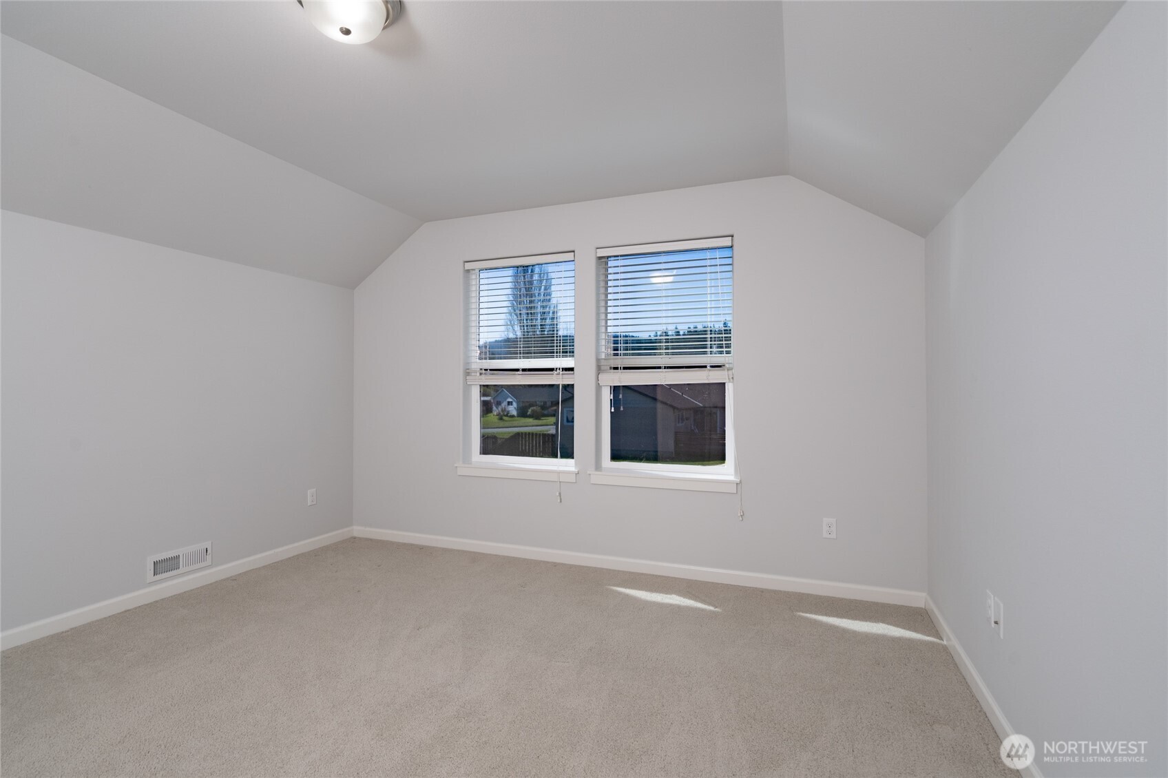 3817 Deskin Court , Anacortes, WA 98221