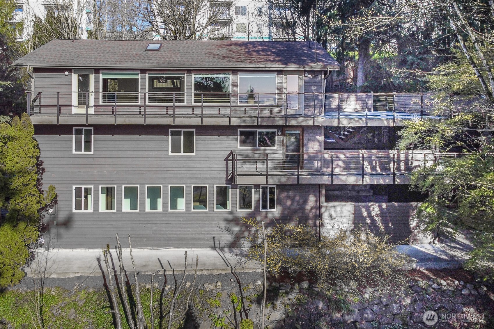 28611 16th Avenue S, Federal Way, WA 98003