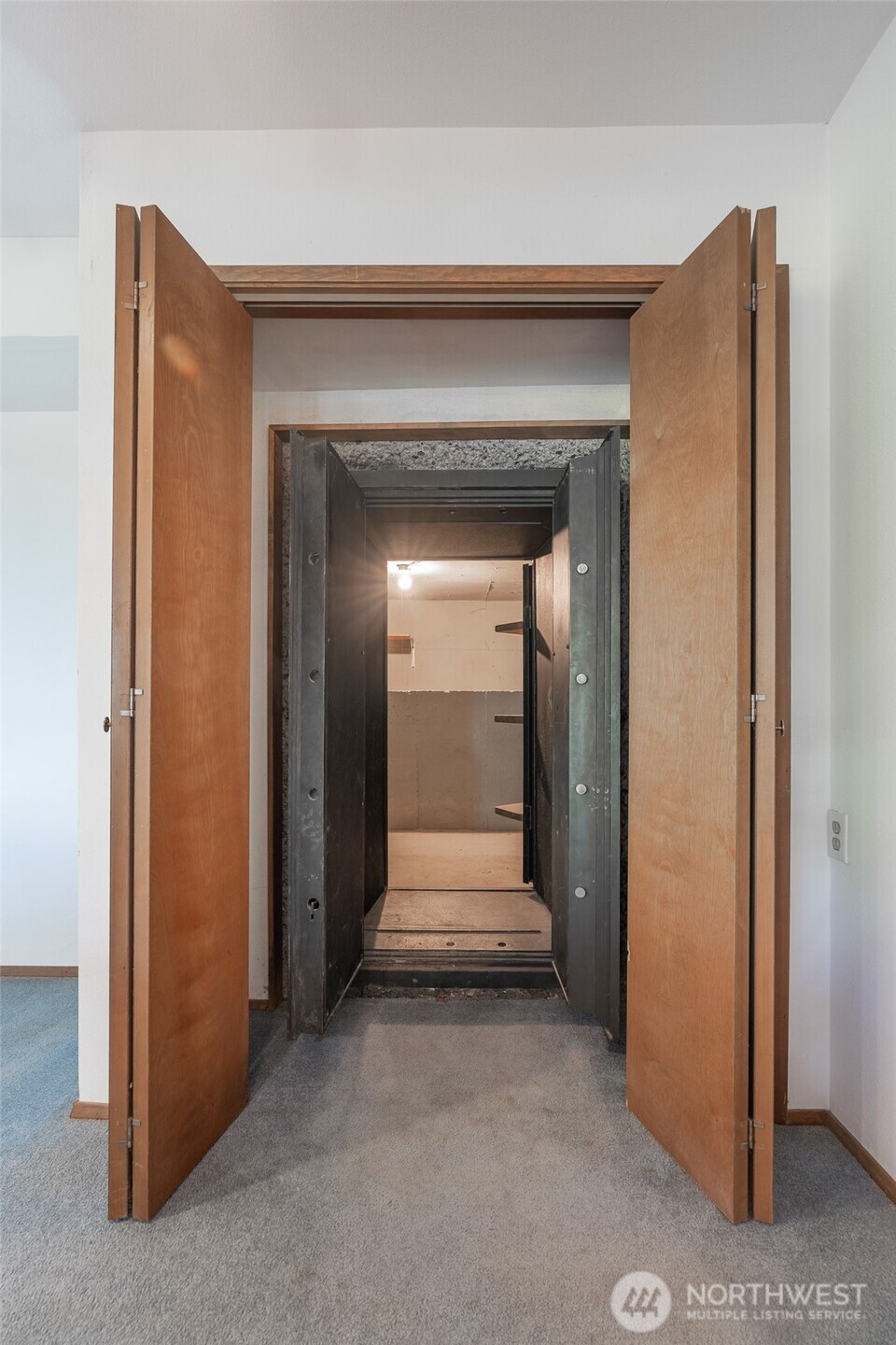 28611 16th Avenue S, Federal Way, WA 98003