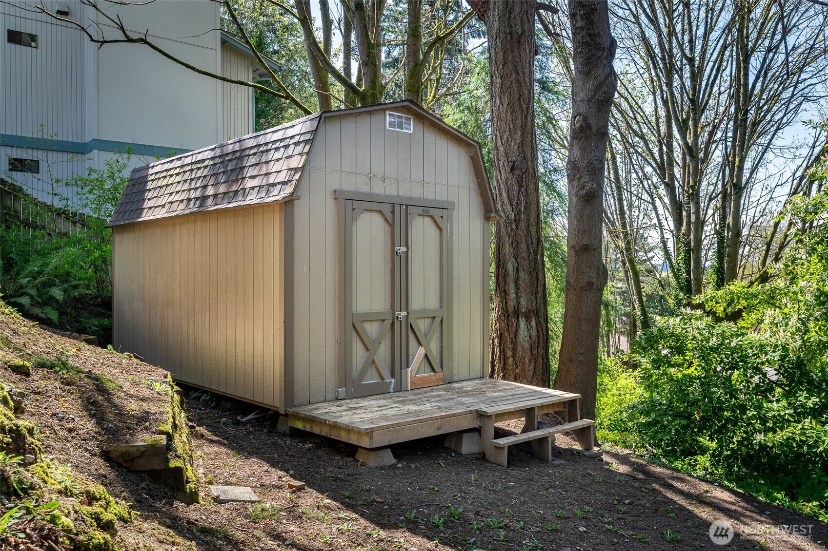 28611 16th Avenue S, Federal Way, WA 98003