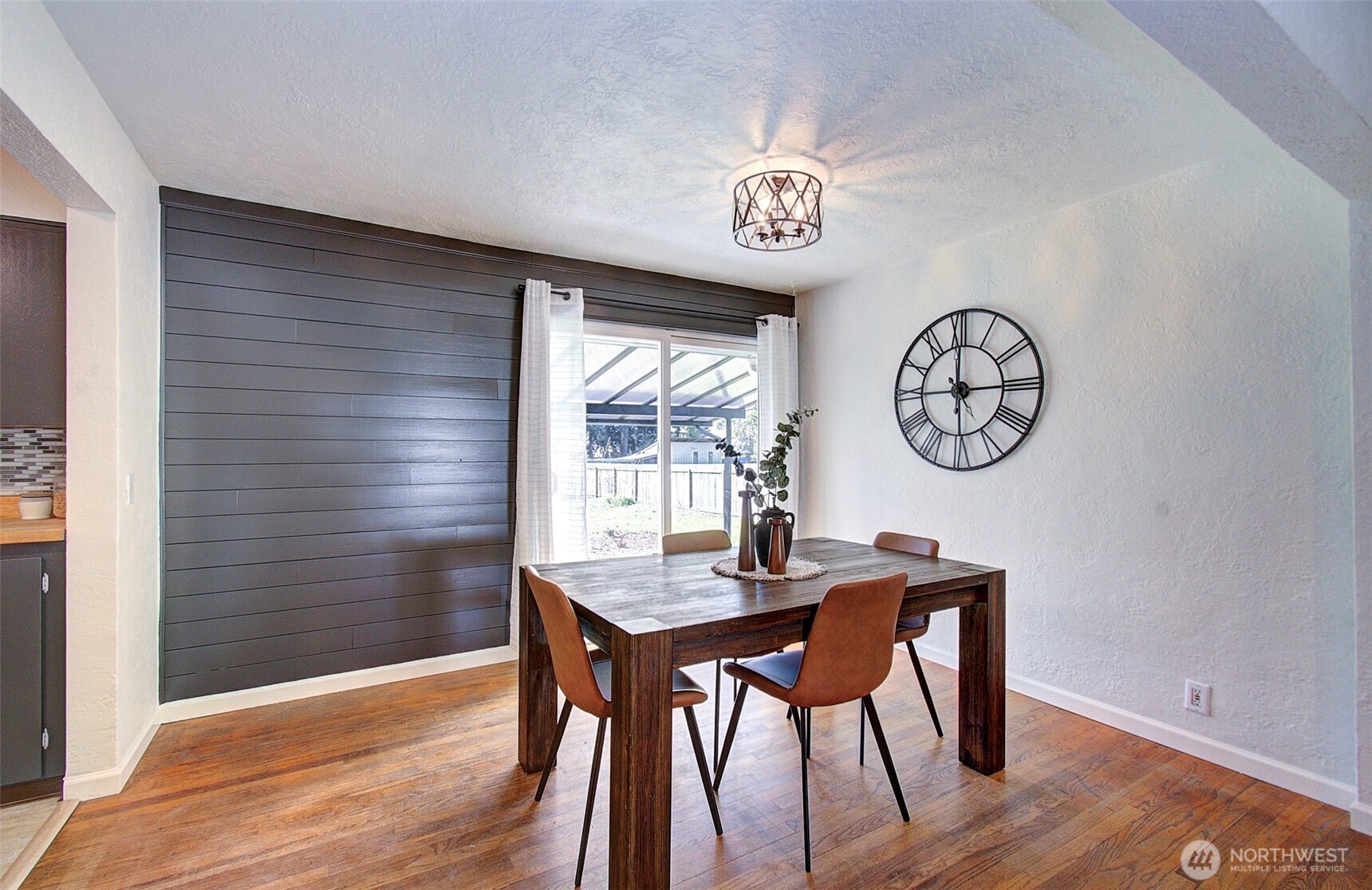 964 G Street , Washougal, WA 98671