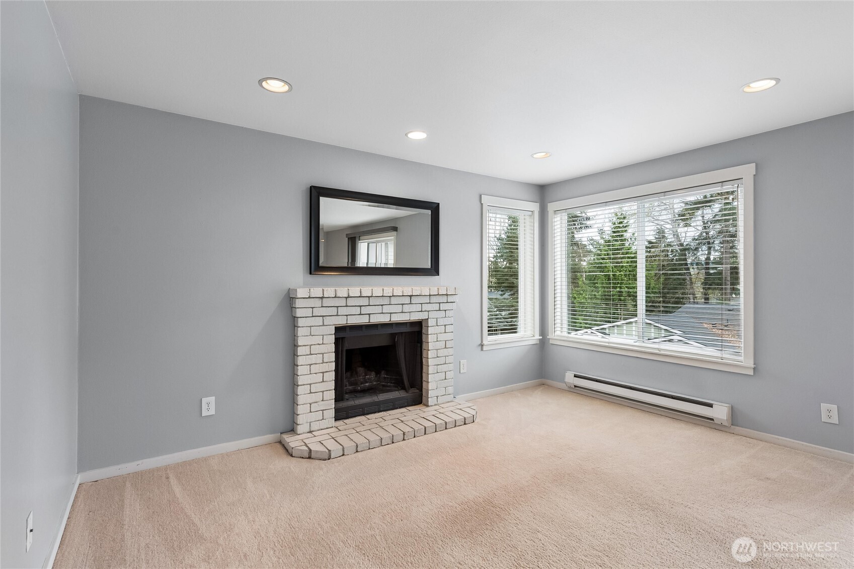 11215 NE 128th Street #L301, Kirkland, WA 98034