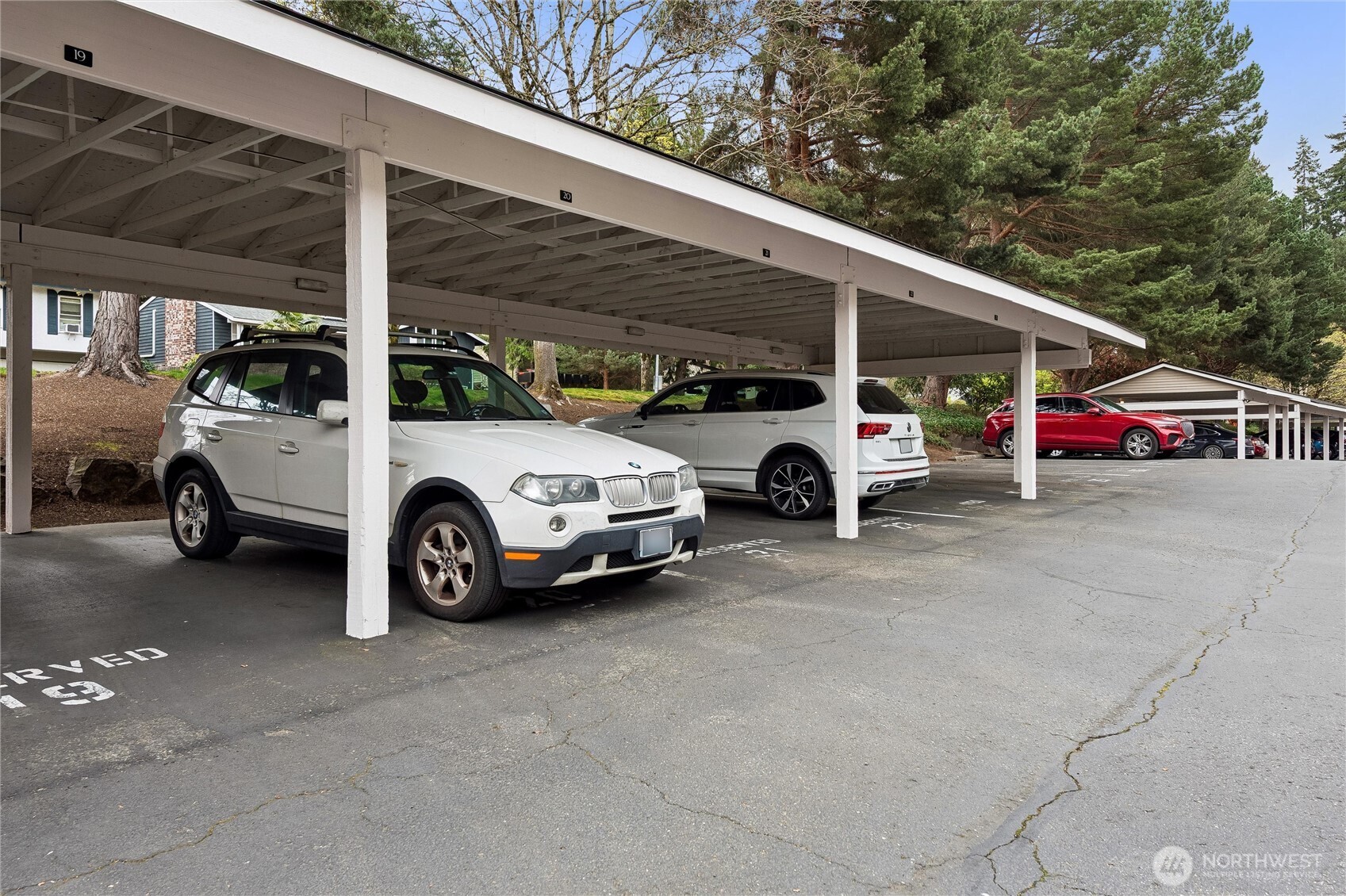 11215 NE 128th Street #L301, Kirkland, WA 98034