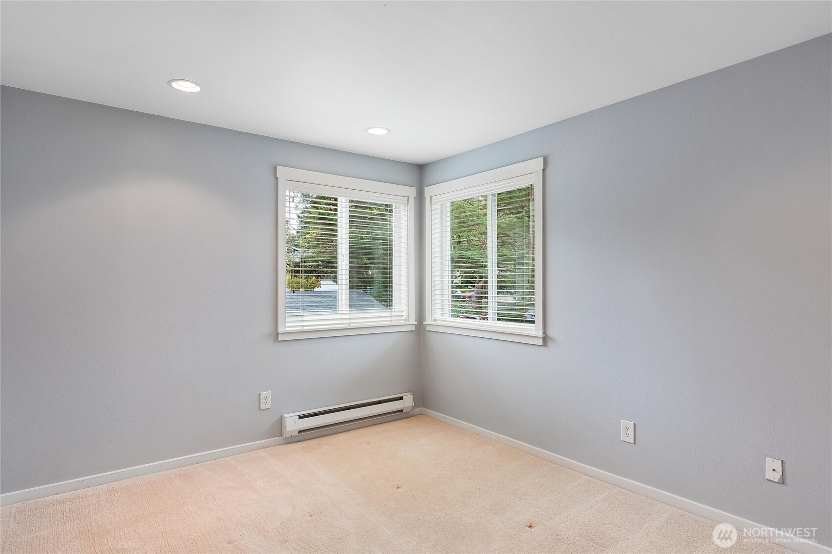 11215 NE 128th Street #L301, Kirkland, WA 98034
