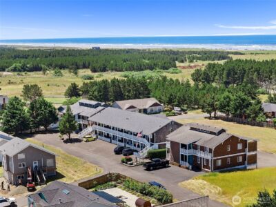 1411 Ager Drive #304, Long Beach, WA 98631 - Photo 1