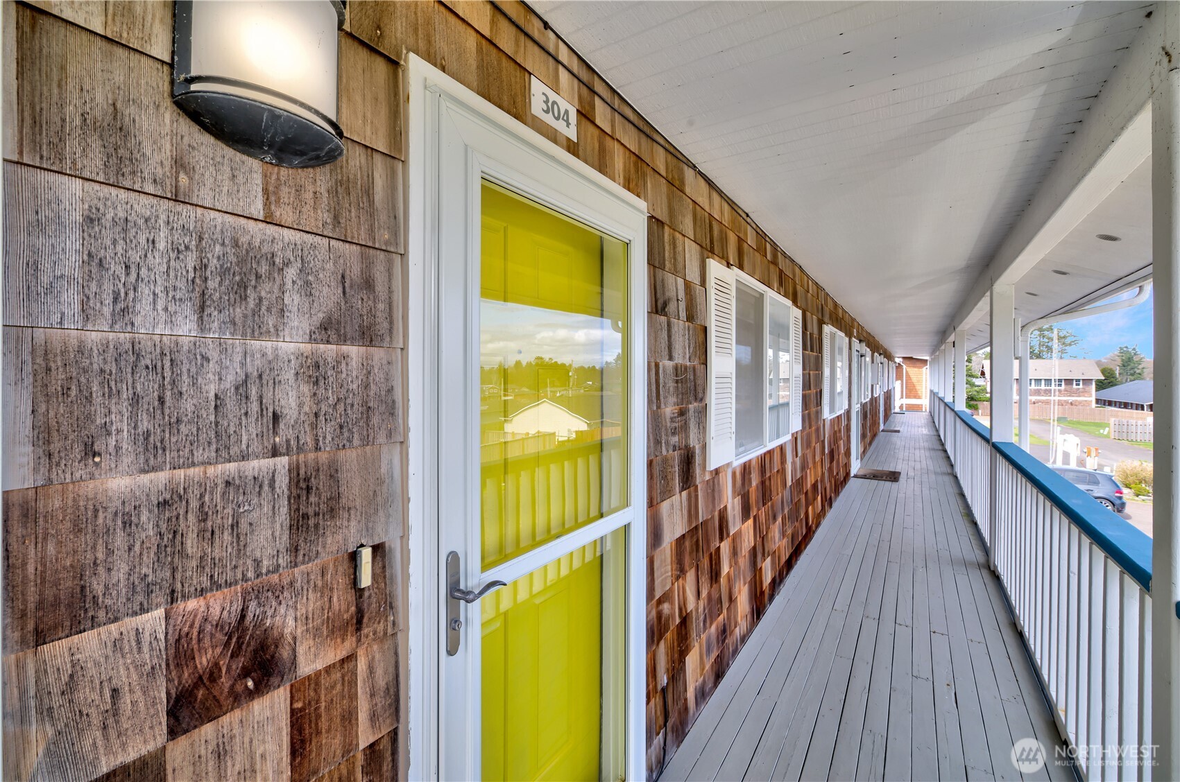 1411 Ager Drive #304, Long Beach, WA 98631