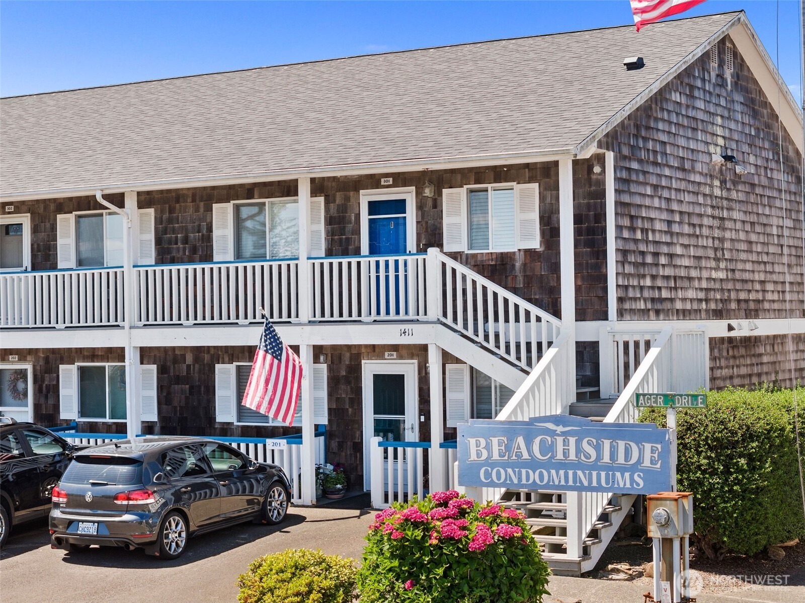 1411 Ager Drive #304, Long Beach, WA 98631
