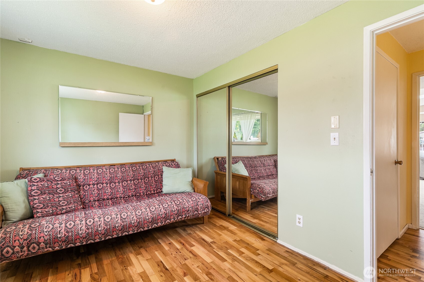 2735 Xenia Street , Bellingham, WA 98226-3836