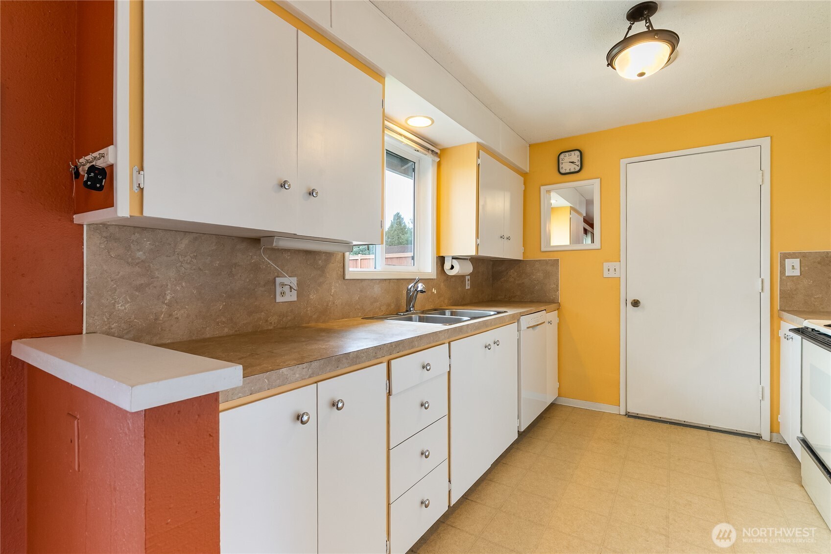 2735 Xenia Street , Bellingham, WA 98226-3836