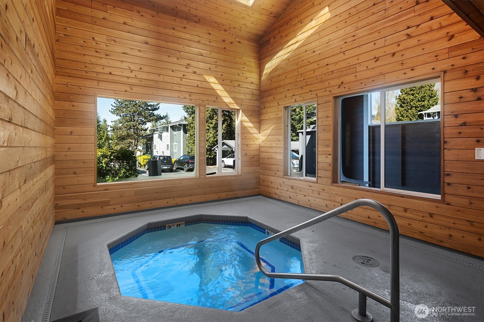 14206 NE 181st Place #L202, Woodinville, WA 98072-8585