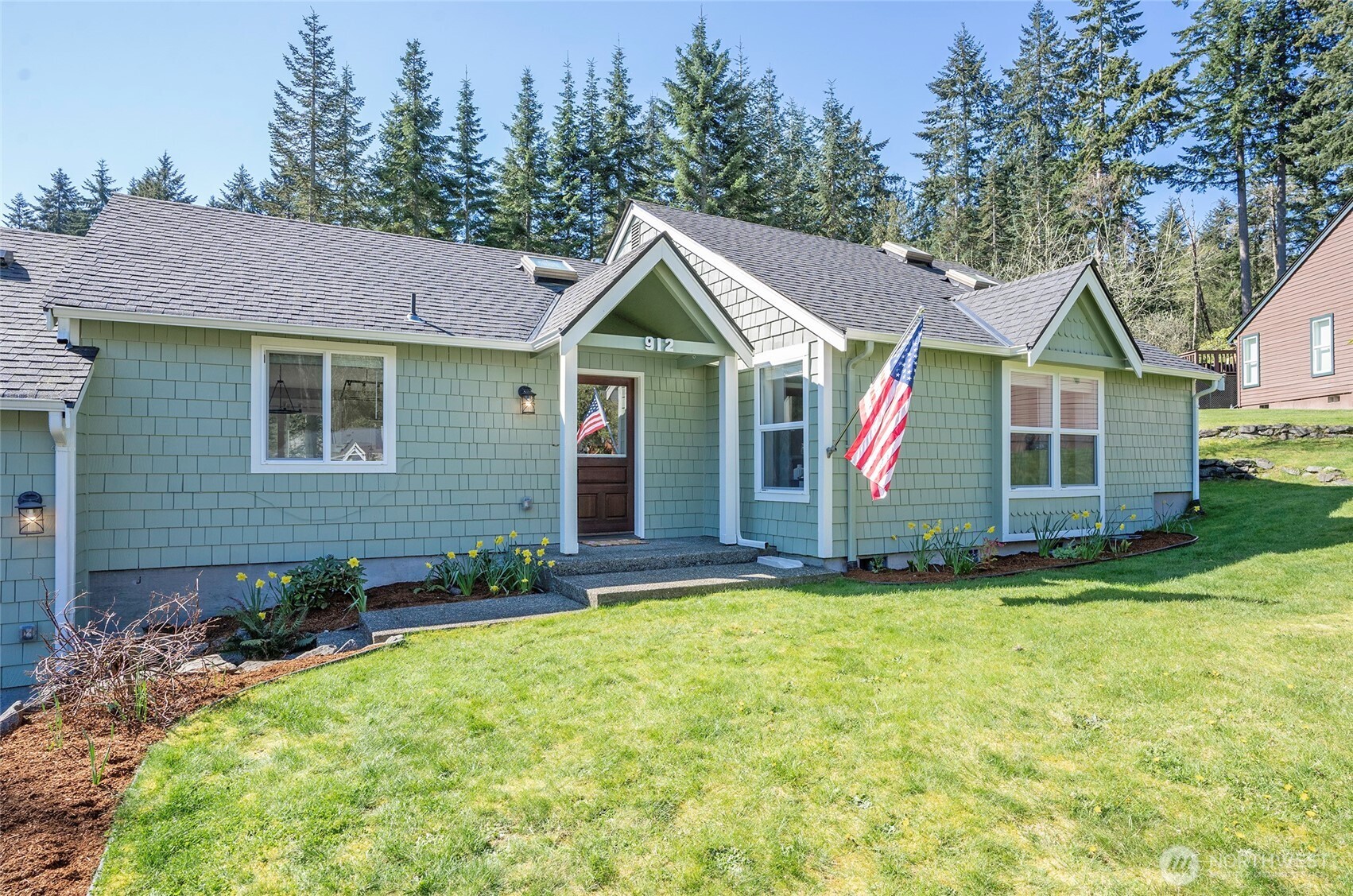 912 125th Street Ct NW, Gig Harbor, WA 98332