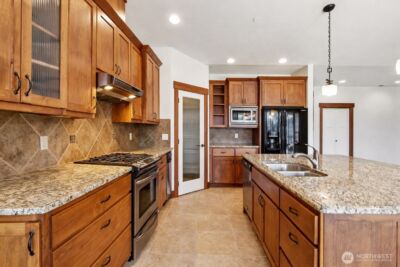 1051 N Baker Avenue #B203, East Wenatchee, WA 98802 - Photo 16