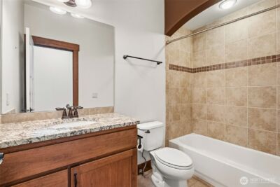 1051 N Baker Avenue #B203, East Wenatchee, WA 98802 - Photo 25