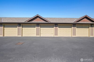 1051 N Baker Avenue #B203, East Wenatchee, WA 98802 - Photo 30