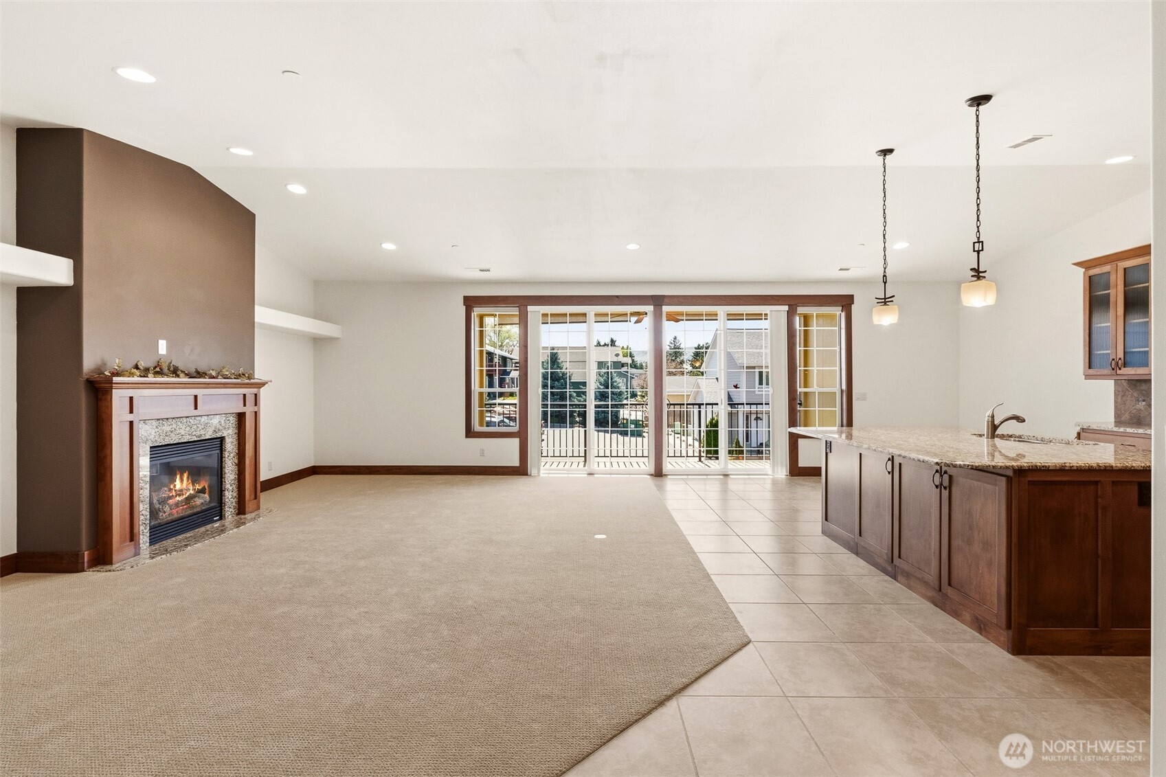 1051 N Baker Avenue #B203, East Wenatchee, WA 98802