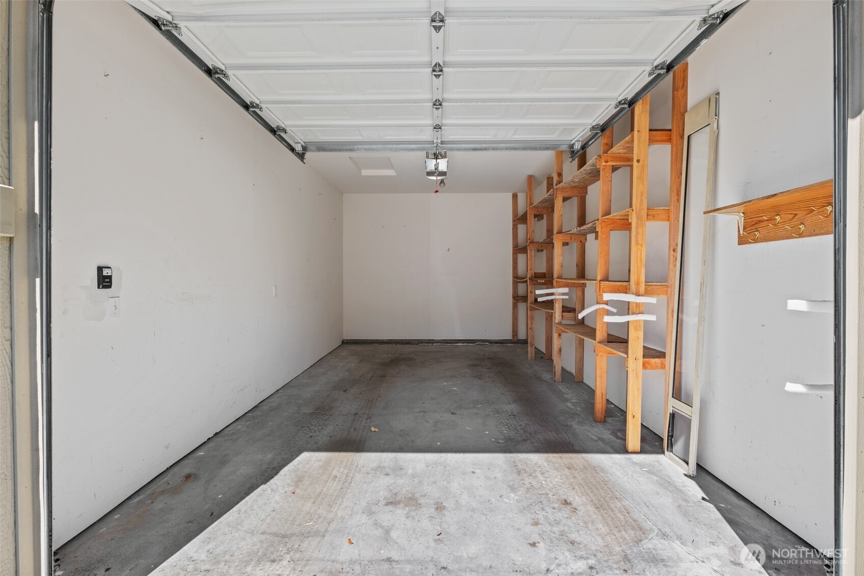 1051 N Baker Avenue #B203, East Wenatchee, WA 98802