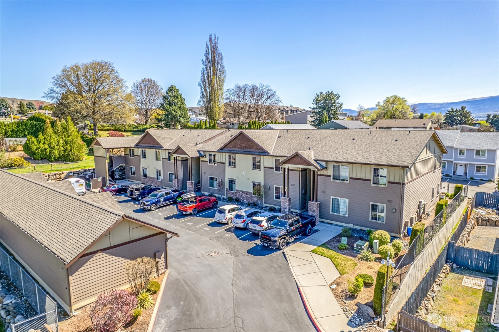 1051 N Baker Avenue #B203, East Wenatchee, WA 98802