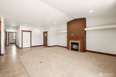 1051 N Baker Avenue #B203, East Wenatchee, WA 98802 - Photo 8