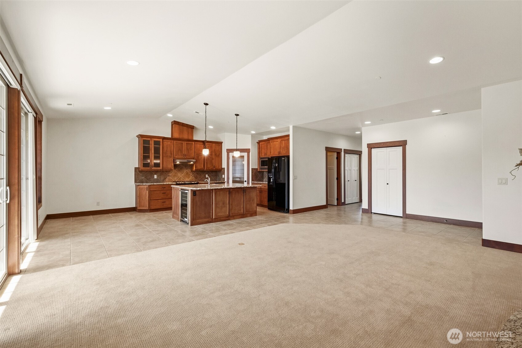 1051 N Baker Avenue #B203, East Wenatchee, WA 98802