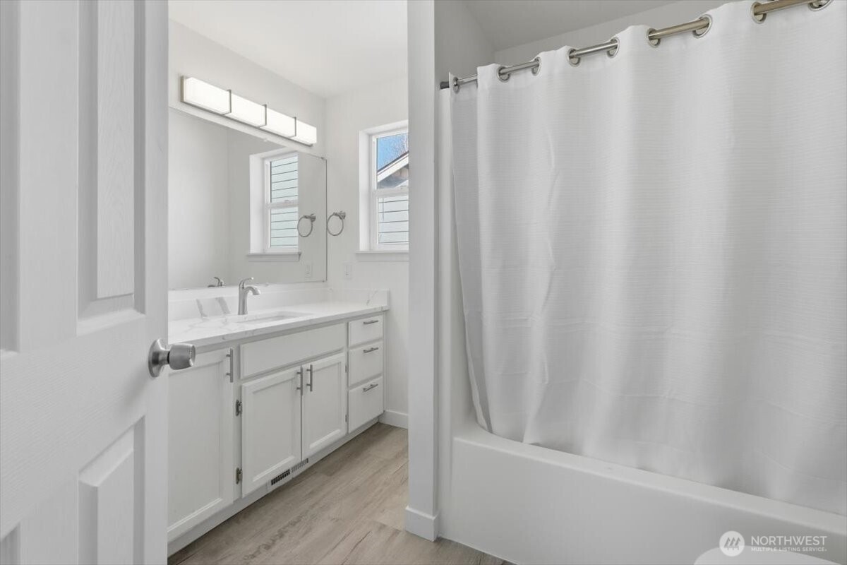 26618 131st Place SE, Kent, WA 98030