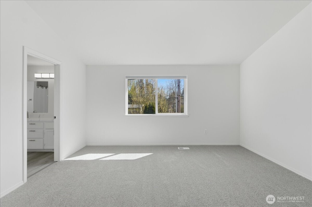 26618 131st Place SE, Kent, WA 98030