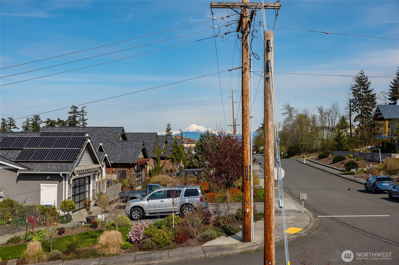 3903 Isle Way , Anacortes, WA 98221-8593
