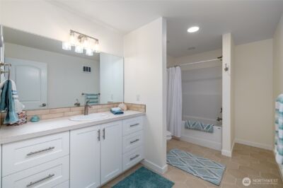 3903 Isle Way , Anacortes, WA 98221-8593 - Photo 8