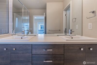 3610 1st Avenue NW #B, Seattle, WA 98107 - Photo 24