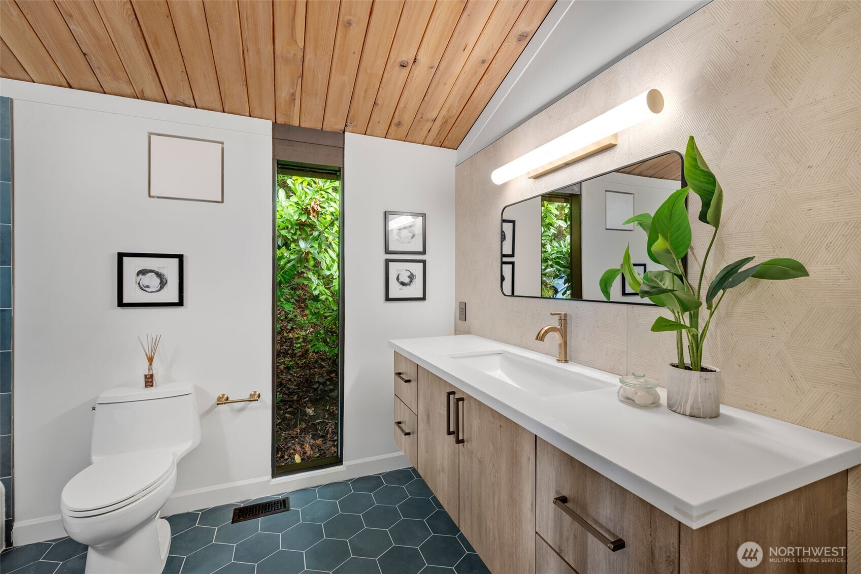 2650 SW 151st Place , Burien, WA 98166