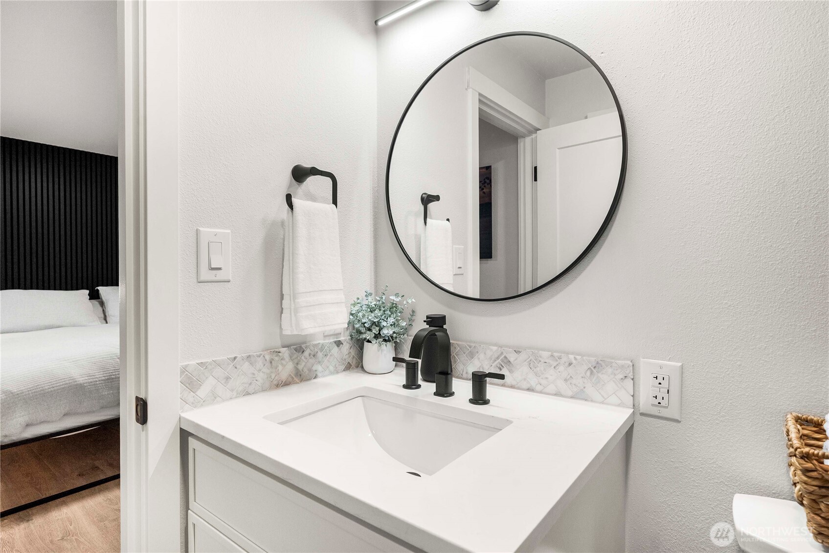 622 S 150th Street , Burien, WA 98148