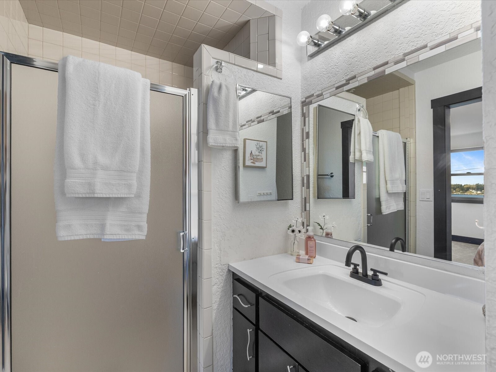 10831 Vernon Road , Lake Stevens, WA 98258