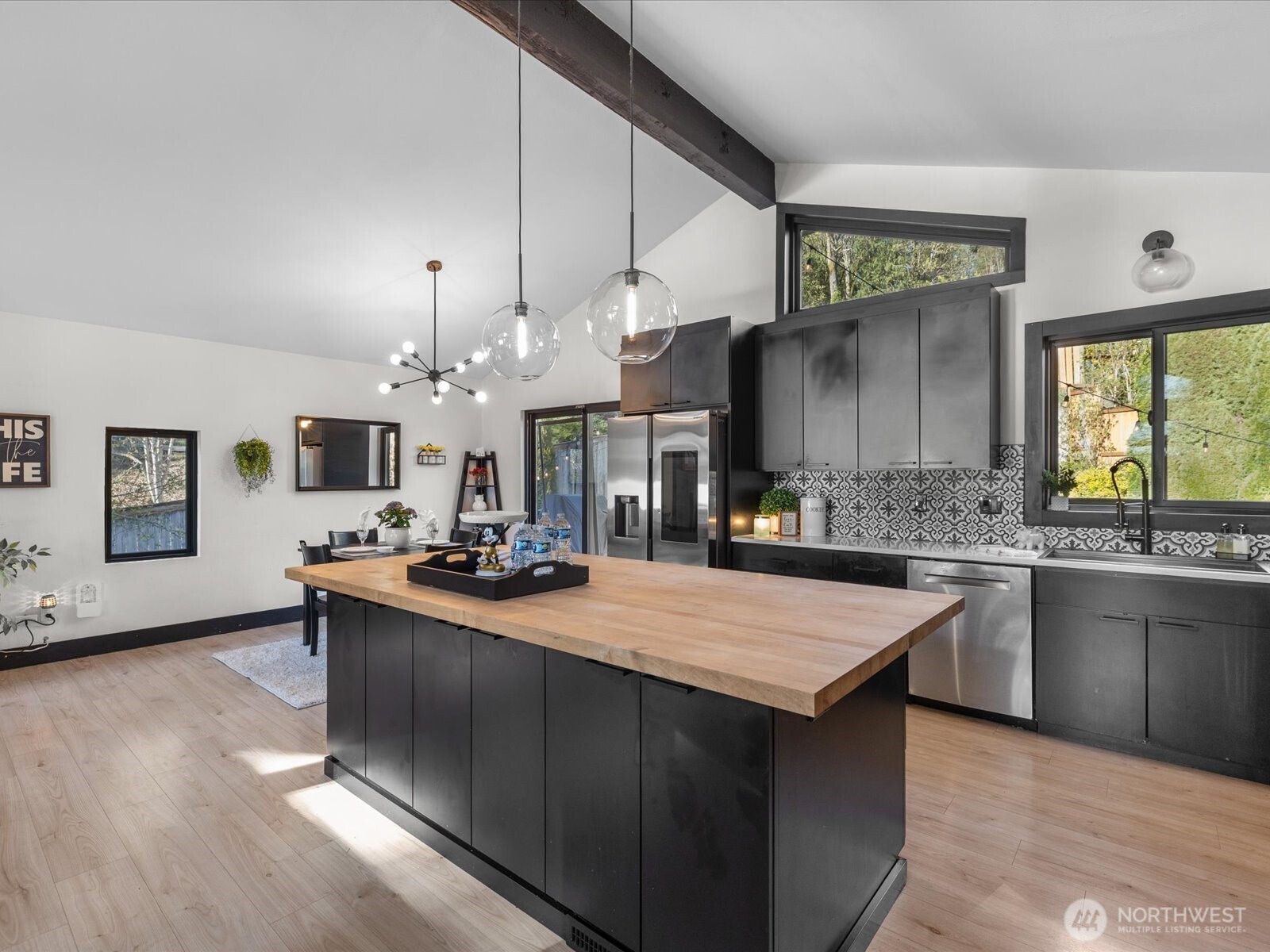 10831 Vernon Road , Lake Stevens, WA 98258