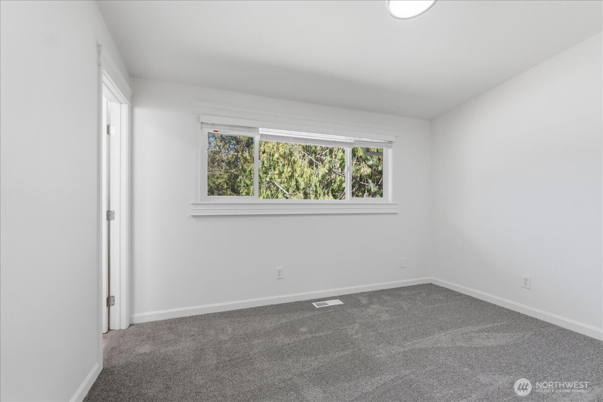 18330 SE 145th Street , Renton, WA 98059