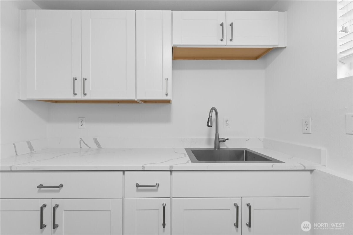 18330 SE 145th Street , Renton, WA 98059